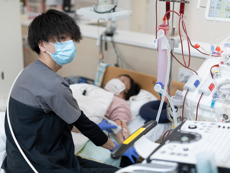臨床工学技士の業務中の様子