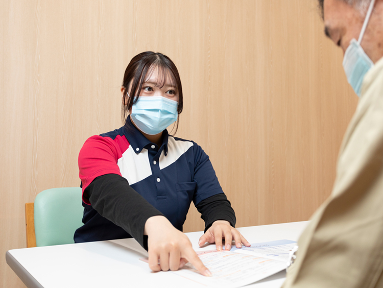 社会福祉士の業務の様子